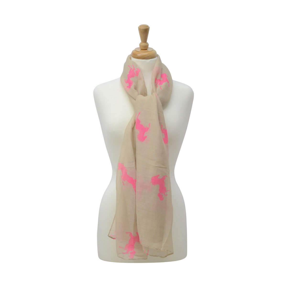 #shropshirehour August Prize Draw A Belvoir Ladies Horse Print Scarf in beige and pink  To enter Retweet ,Like and Follow us <a href="/horseandhoof/">Horse and Hoof</a>  ends 31/8/18 #win #horseandhoof