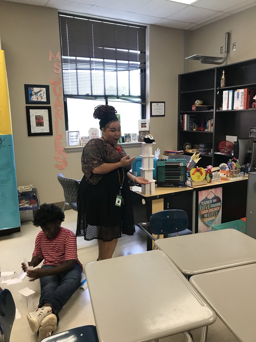 msquarlesclass's tweet photo. Students: Miss Q show us how you would build your tower! 

@KRQuarles : Say no more guys! *builds tower* 
#STEM #6thGradewithMsQ #Science #handsonlearning #TCSLearns #BeAmazing #LeadByExample 
@WestlawnTCS @TCSBoardofEd @tidecam @ESPNupe @jlgsherrod @ezigbo_ @MikeDaria https://t.co/NiMQBjOoGO