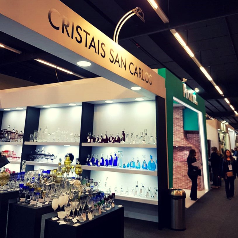 csancarlos's tweet photo. 🙌 Começou a feira @Abup_Show 🎁 Home & Gift, de 15 a 19 de agosto, no #CentrodeEventosProMagno.
👍 Venha nos visitar!
*Feira exclusiva para lojistas e profissionais do setor.
#abup #abuphomegift #soumaisABUP #homedecor #homegift #saopaulo #cristalsancarlos #cristaissancarlos https://t.co/zauU3F8Q4u