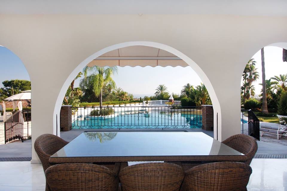 MarbellaInter's tweet photo. Bargain quick sale € 1,999,000 Spacious cortijo style villa for sale in El Paraiso, The New Golden Mile, Estepona, Marbella stunning views towards Gibraltar & Africa #realestate #costadelsol #intermarbella #marbellaproperty
https://t.co/gKJaIHRw7q
Email: info@intermarbella.com https://t.co/d8zyhJECcP
