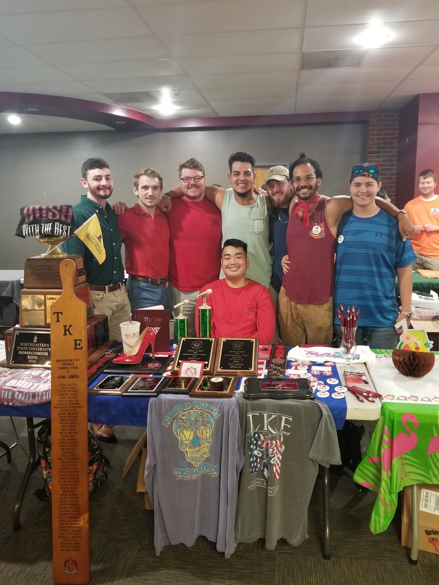 TKE ΣΛ tweet media