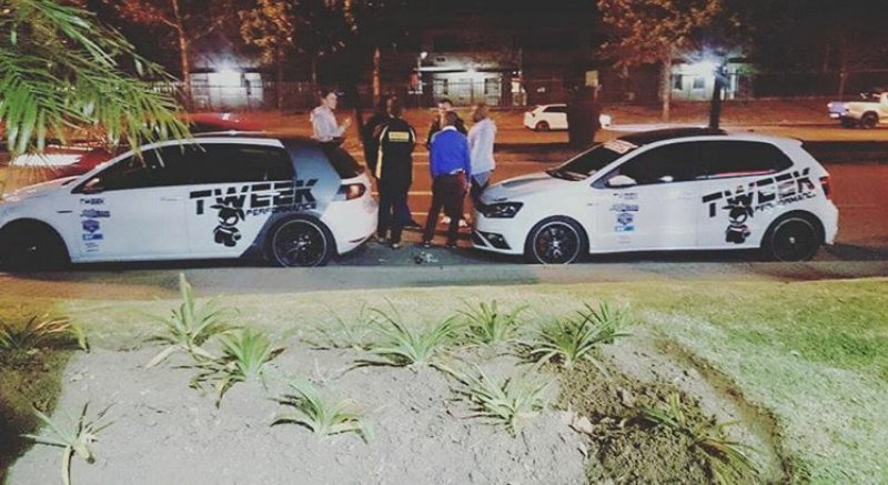 DjDougiie's tweet photo. Racers Should Race, Cops Should Stay In Their Lane And Ask For Cold Drink
#DragsAvenue
#TractionOff
#Club300kph
#CHE357 https://t.co/4XxCL6BJIt