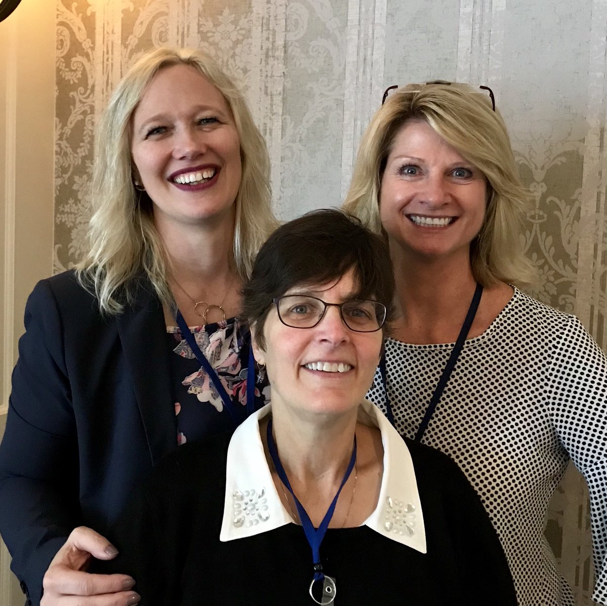 InaFelsheim's tweet photo. A touch of fabulous at #sapdatasummitwi with @GingerGatling and @SueHayWaite https://t.co/Q7EH5yCdwN