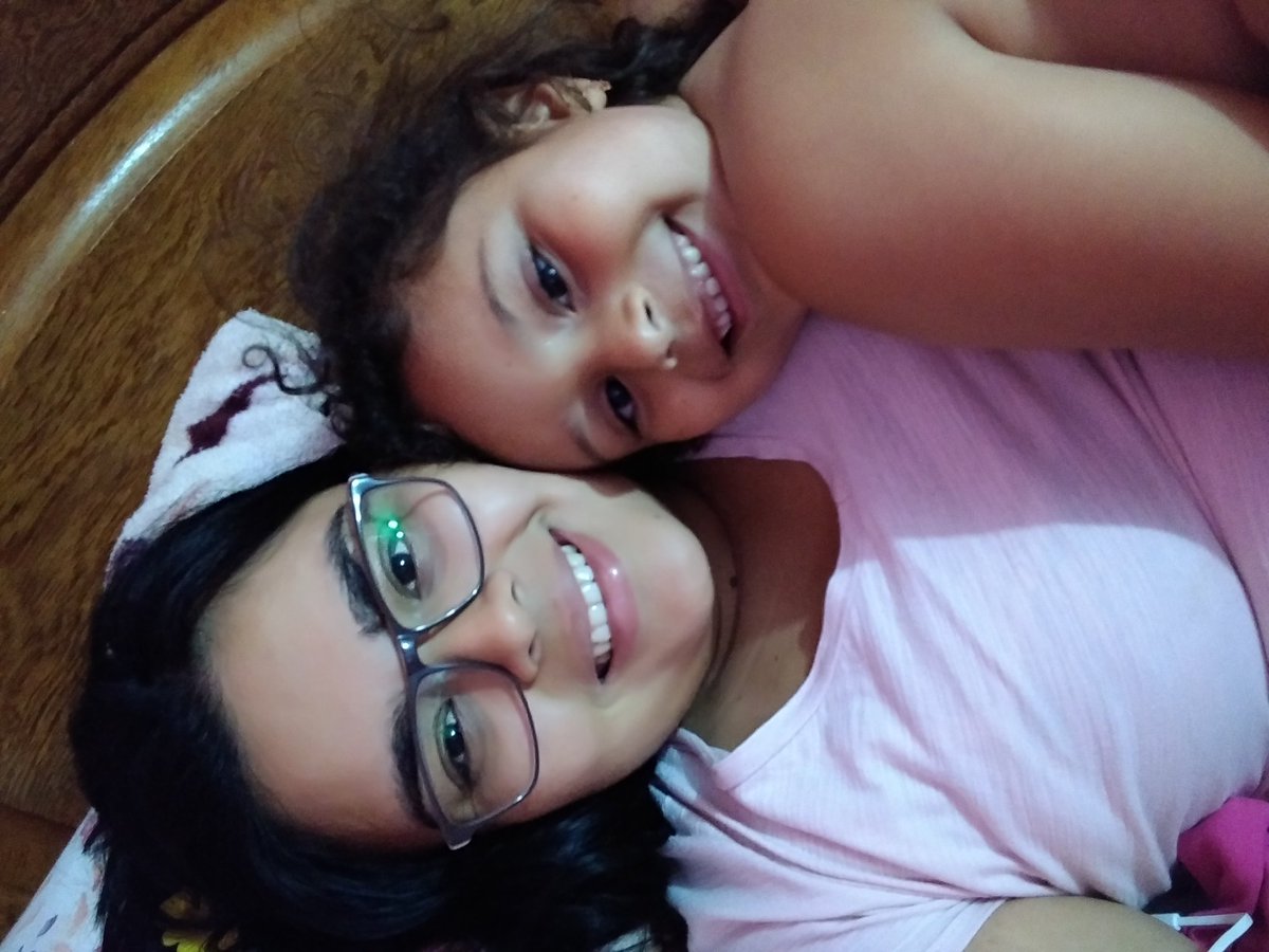 BiahFarias_2's tweet photo. Sempre minha bebezinha ❤️ https://t.co/Wd02Ad7KCZ