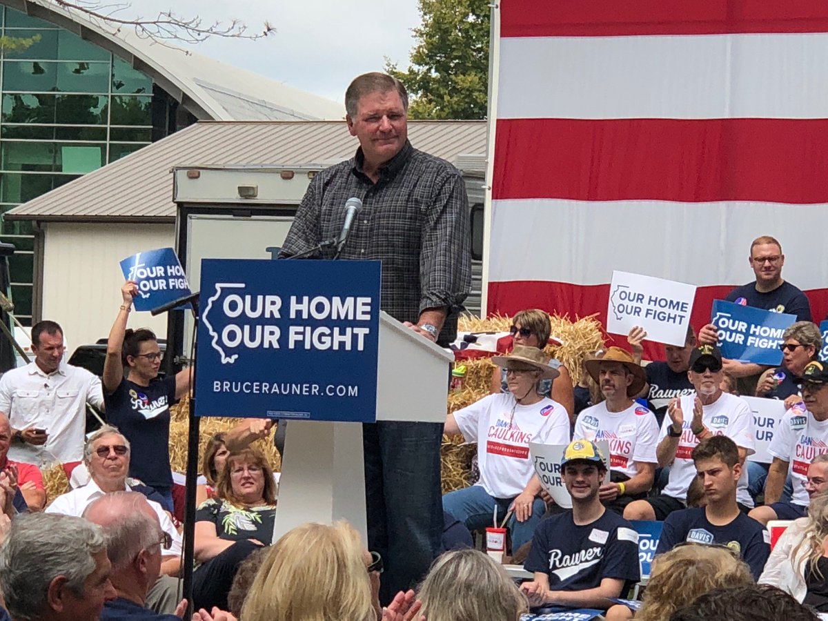 Bill_Brady's tweet photo. Great to be with so many enthusiastic Republicans at the Illinois State Fair today. #ILStateFair https://t.co/qiRc64CRHl