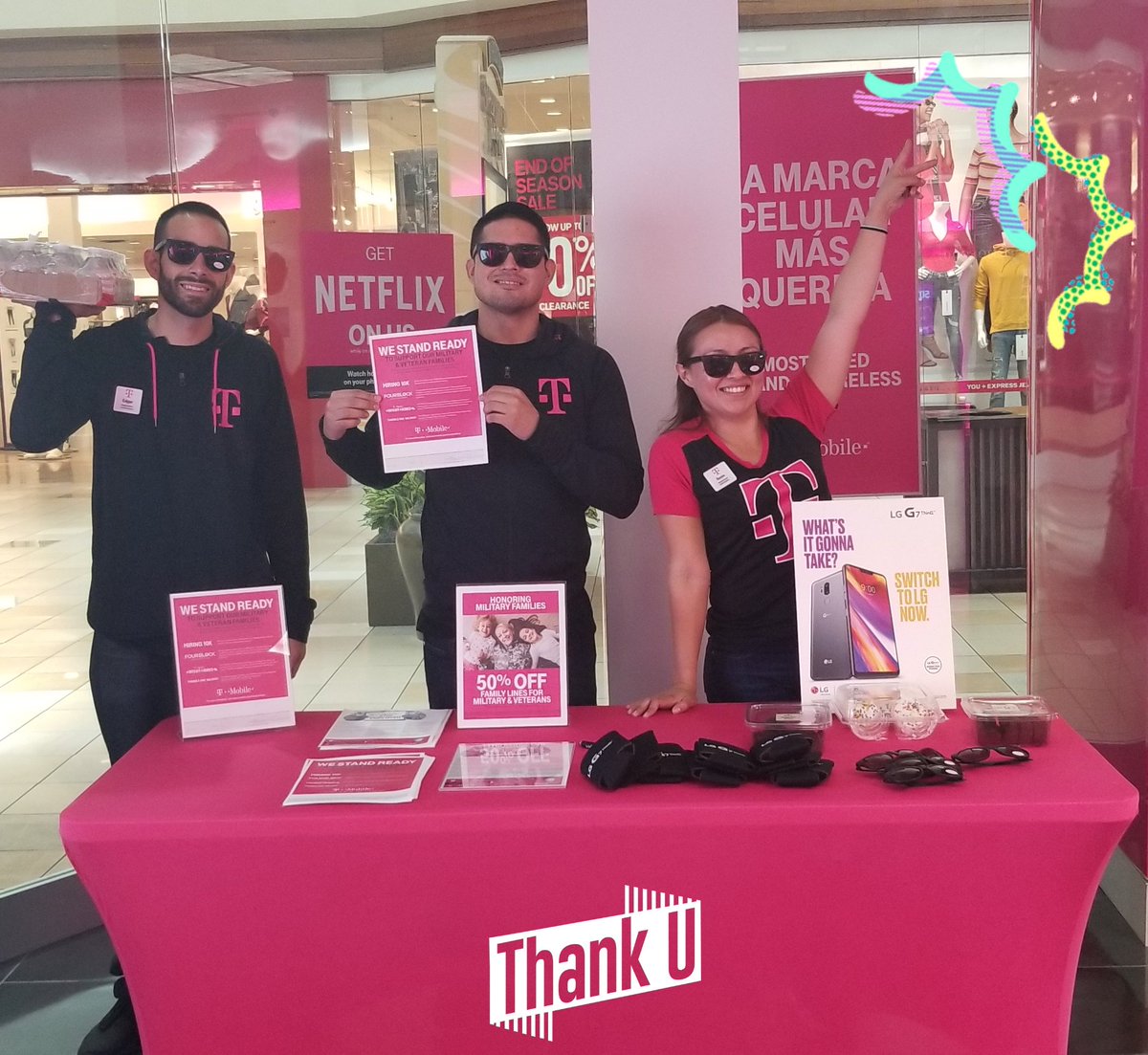 Big THANK YOU today from Sherwood mall T-Mobile in stocton to all of the active duty members and veterans of U.S. Military! #MobilizeForService #MilitaryAppreciation 🇺🇸🇺🇸🇺🇸 @WcboundGh @Raflague @MiriamB66