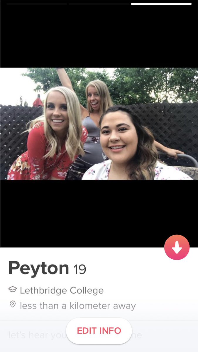 PeytonHolt1's tweet photo. when people ask me how my love life is going...🙃 https://t.co/F2ji2zYqwb