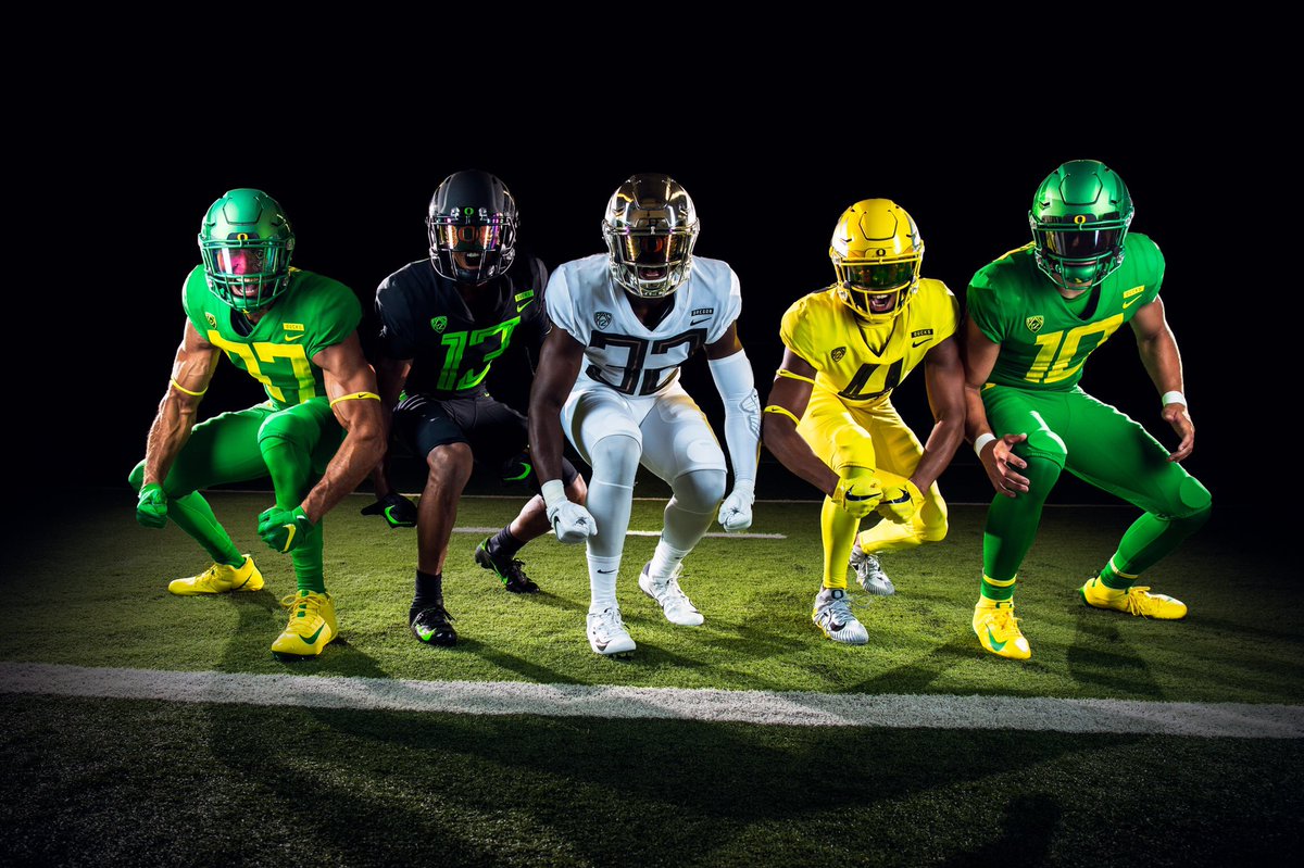 Oregon Ducks unveil 'Stomp Out Cancer' uniforms for UCLA game