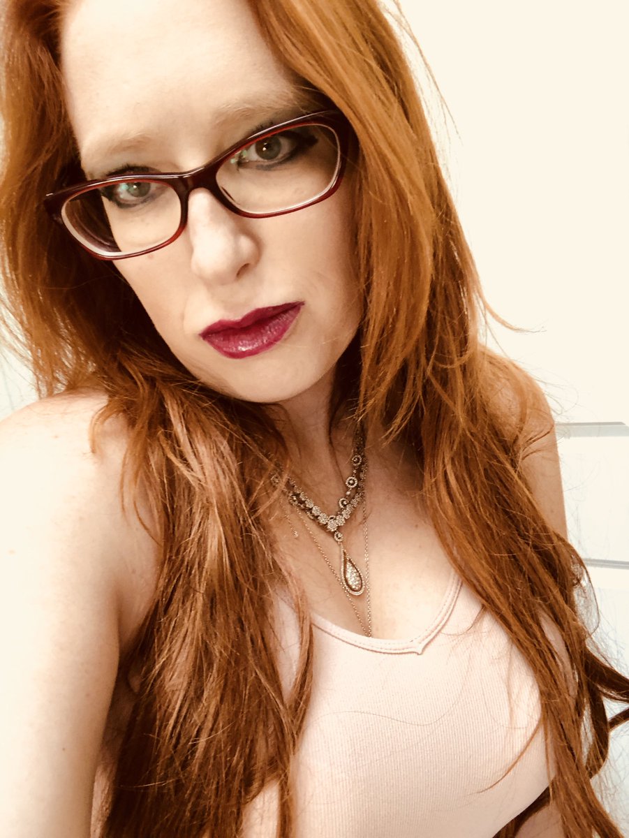 RedHopeLLC's tweet image. Have you joined our Facebook page for #livesales on amazing #painfree #clothing for those who suffer #chronicpain.... We are here for YOU!