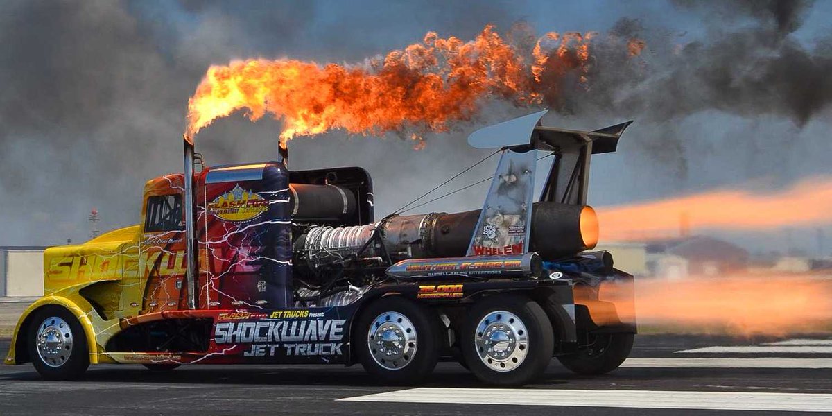 HotRodMedia's tweet photo. Extreme Night of Fire and Pro Mods at the Park this weekend August 18th @VMPDrags with #hannamotorsports @QODJetDragster, ShockWave Jet Truck, Megasaurus and #fireworks. #dragracing #event #familyfun https://t.co/c65xuZH9IK