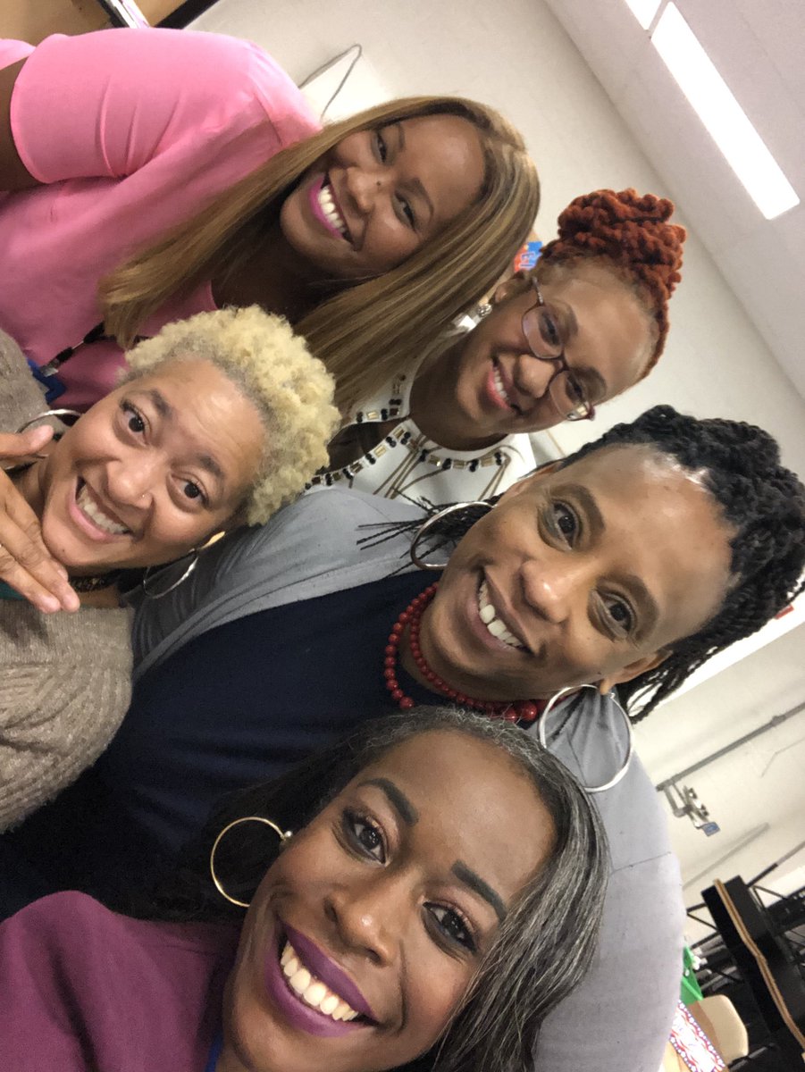 Askthementor's tweet photo. Excited for the new school year. Welcome to PGCPS! #NTBC18 #pgcrt18 #NBCT18 #WhateverItTakes @DrDougAnthony https://t.co/t4DPIrfPJD