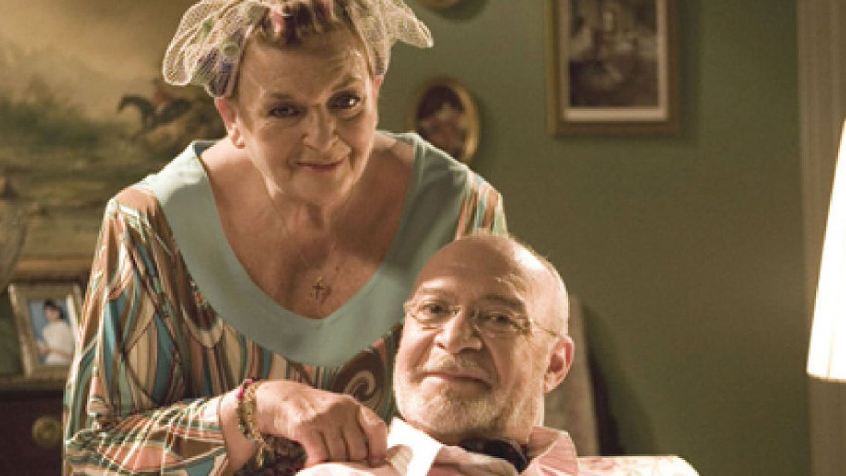informativost5's tweet photo. Muere la actriz Marisa Porcel a los 74 años de edad https://t.co/so8Q30r2IU https://t.co/nROGXhy1hg