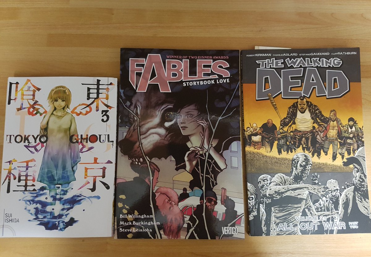 Sandylaner77's tweet photo. Inspired by @HeitmanTre  here's this week's #comicbookpull hands up 🤚 who else round here loves comics/graphic novels? What's your latest https://t.co/kn9lN7AkHO