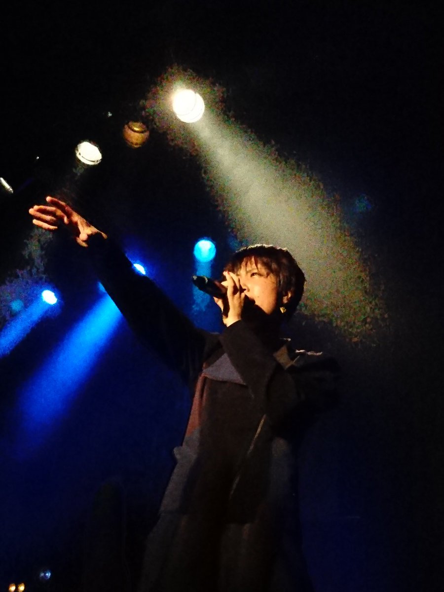BiSH425105's tweet photo. 一昨日のライブゴジ凄く輝いてたね笑笑
次会うときは、メンバー編成されたあとやと思うから…次会うときはそれ以上に輝いていてください!!
応援してるよ笑笑
#BiS1
#BiS渋谷
#ゴ・ジーラ https://t.co/RSPvcoe8Rw