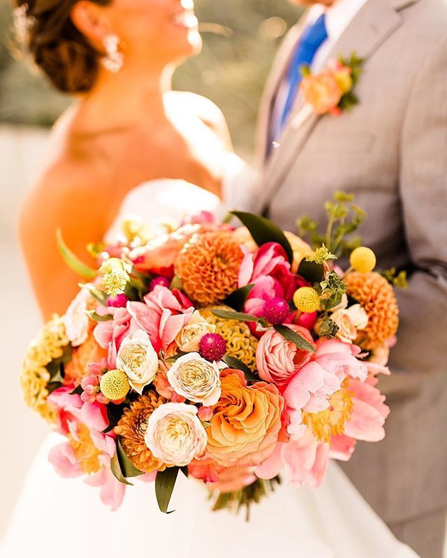 I said peace out to social media for nine days with some sweet friends and it was one of the BEST things I’ve done in a long time. Entering back into this crazy world, I’m mindful of how much time I waste scrolling. My heart honestly feels so free &amp; my m… ift.tt/2OFdzCV