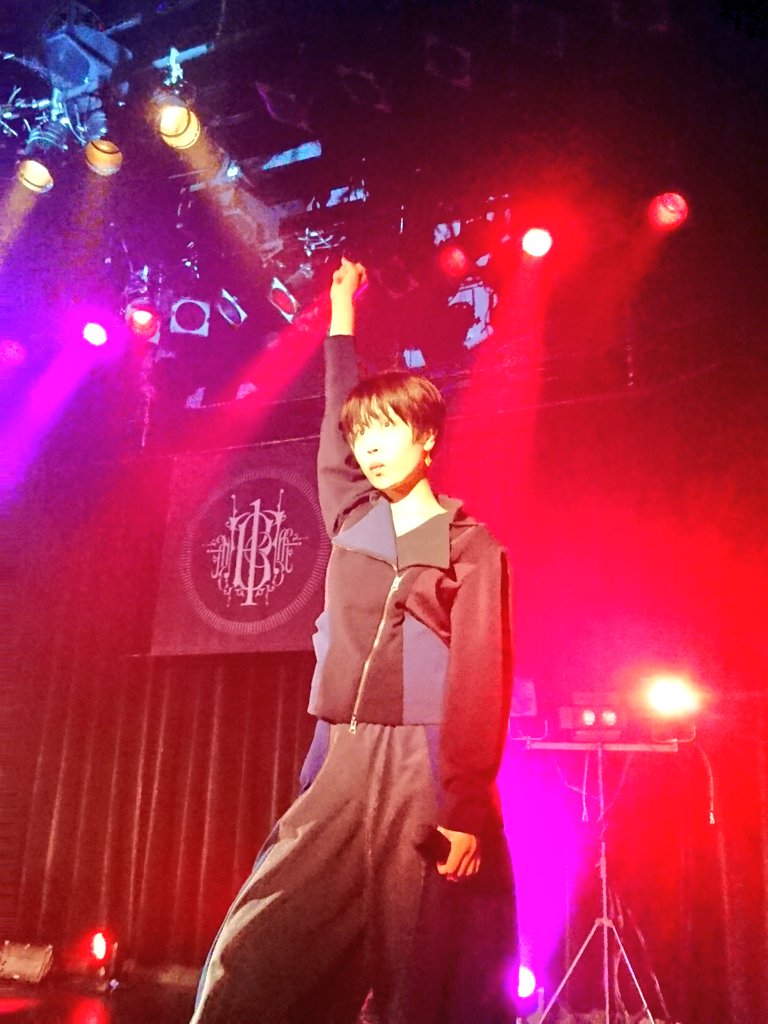 BiSH425105's tweet photo. 一昨日のライブゴジ凄く輝いてたね笑笑
次会うときは、メンバー編成されたあとやと思うから…次会うときはそれ以上に輝いていてください!!
応援してるよ笑笑
#BiS1
#BiS渋谷
#ゴ・ジーラ https://t.co/RSPvcoe8Rw