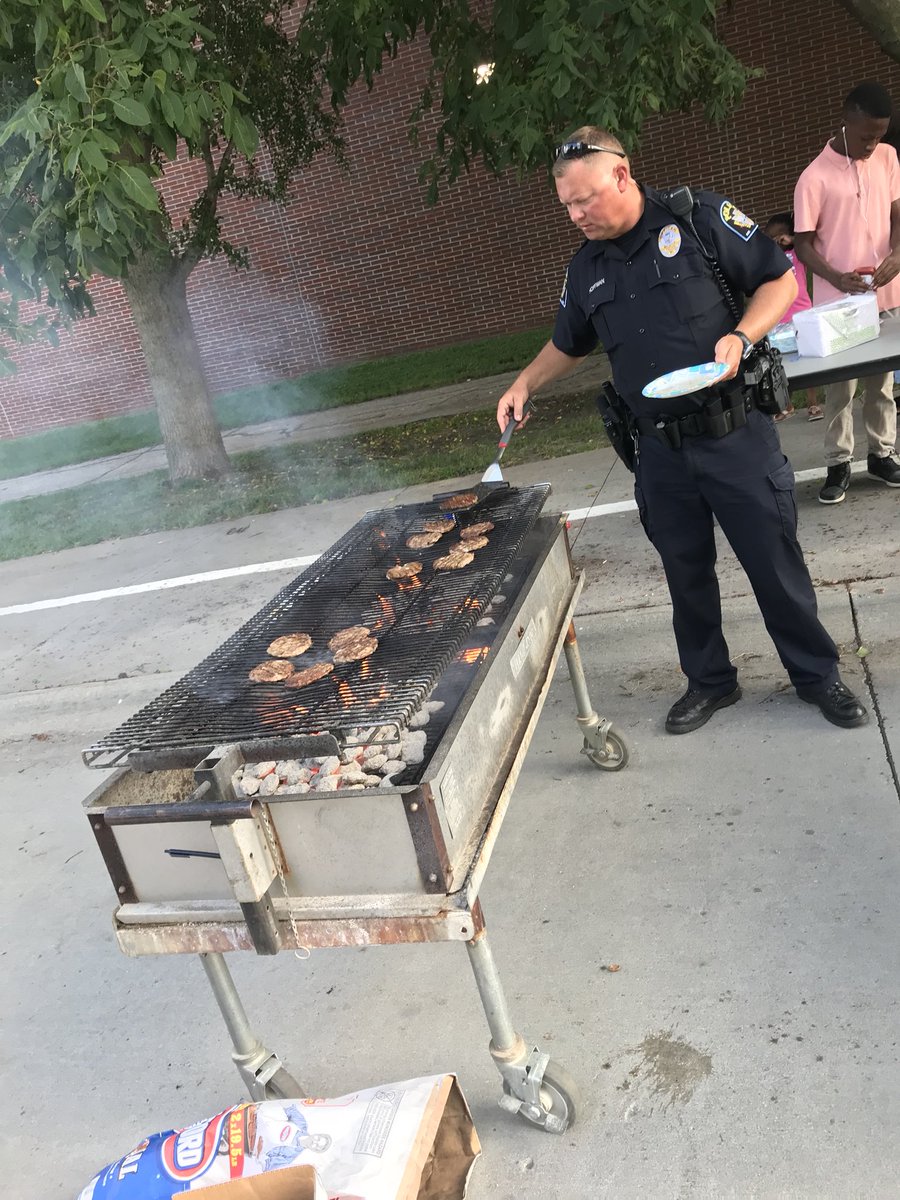 Bellevue Police tweet media