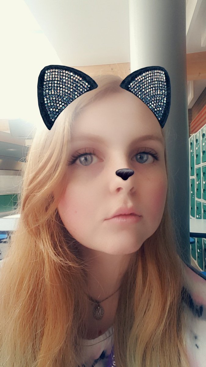 Violet Stark tweet media
