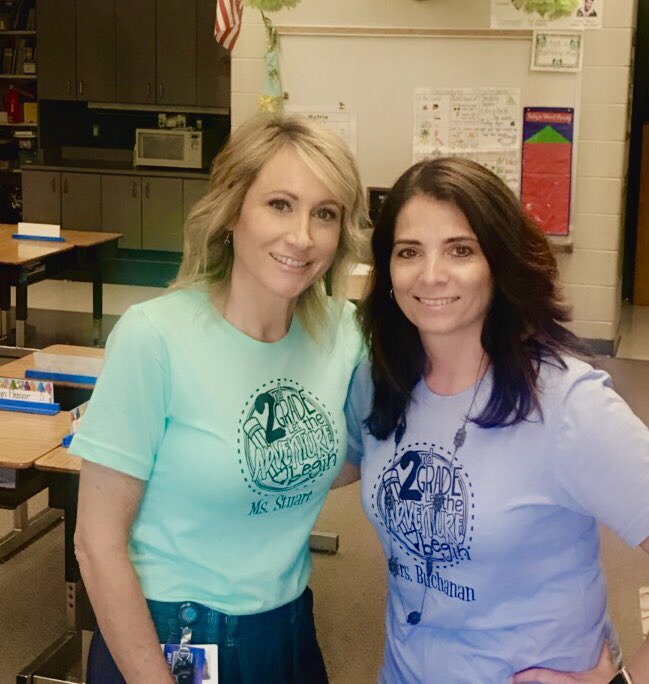 Stutina1's tweet image. First day of 2nd Grade😀💗 Let the Adventures Begin! #MCPSfirstday @FBEFrogs