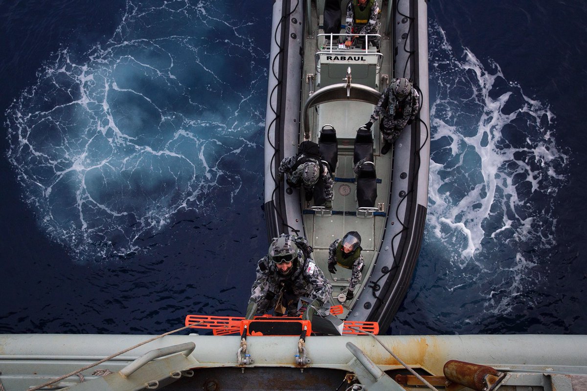 Kayla__Hayes's tweet photo. LEUT Patrick Holmes disembarks #HMASAnzac's RHIB on completion of a boarding exercise. #ExLumbas #YourADF #Navy #archive https://t.co/ioKsB4u57C