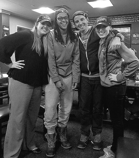 coachamyvachon's tweet photo. #dailyappreciationtweet shoutout to my staff. Every day they come to work with smiles on their faces. They do whatever they can to make our playersβ experiences the BEST. They are hard workers, loyal, & most important GREAT people #thankyou #missingcoachpeyton #canttagtom ππΎπ https://t.co/Uvjq5HWnwU