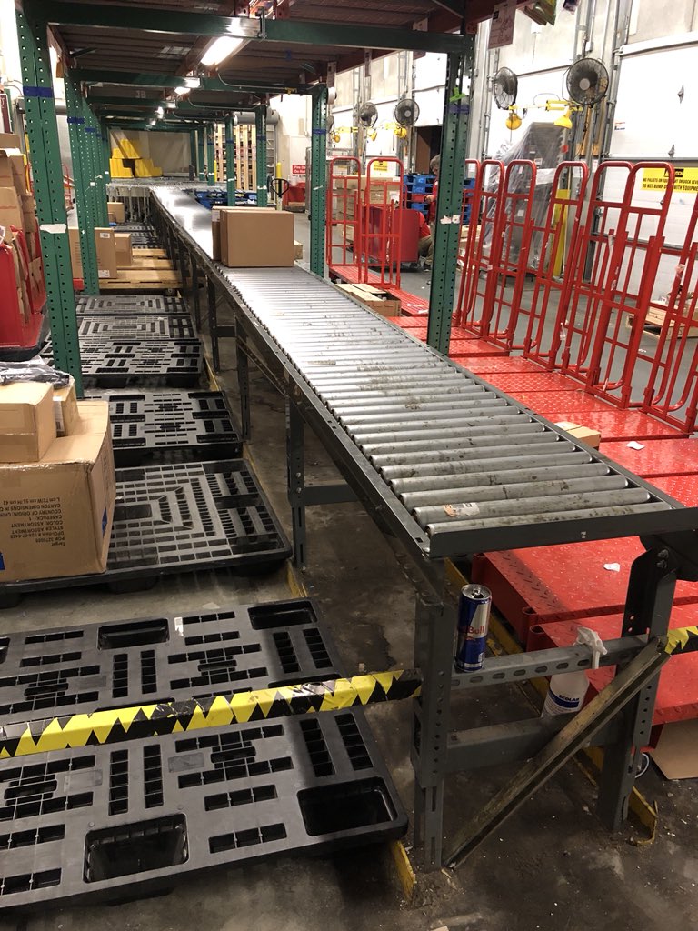 Purged the bulk steel a bit and the line was set at 1pm! Thanks <a href="/edwardgarcia26/">Edward Valentino</a> for making sure the baler area is clean too <a href="/TargetJon24/">Jonathan</a> great first week! #LOGlife #logistics