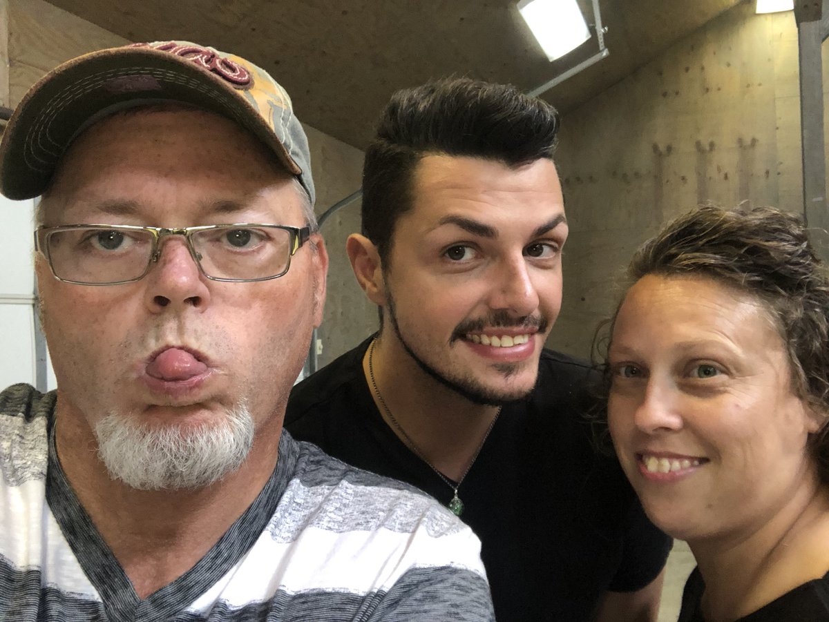 jbheyme49's tweet photo. A selfie of me Trisha and Matt https://t.co/Ij4JsNCZoa