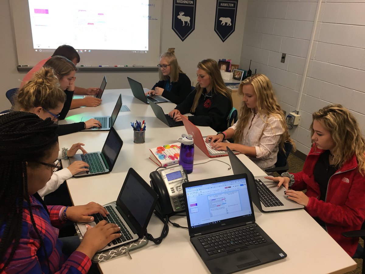 TheGeneralsLEAD's tweet photo. HOUSE STEWARDS CREATE together for a remarkable House Initiation event next week. GENERALS LEAD. YES. @flyndefy https://t.co/SmDgne1wPV