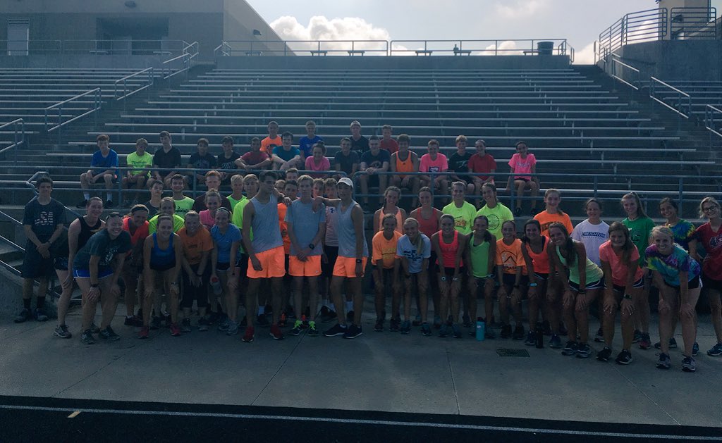 GretnaXC_TF's tweet photo. Neon Dress up day for Gretna XC practice was a success! #WackyWednesdayWorkout #ChallengeAccepted https://t.co/mQiRN0A125