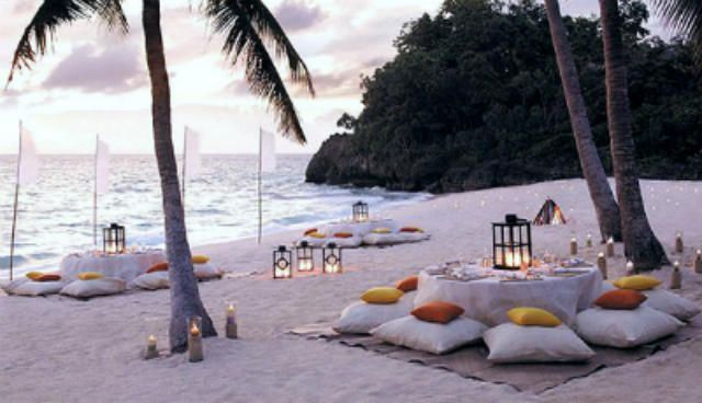 Alternative Engagement Party Ideas to get you thinking buff.ly/2qRETUc 
#engagement #engagementparty #87RT #engaged #party #bridetobe