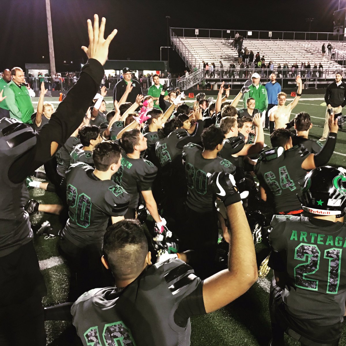 JeradPatrick23's tweet photo. Who knows the 1st Varsity Football Game is tomorrow!?! 🙋‍♂️🙋Greendale travels to Badger High School as they Kick-Off the Football Season! Connect with friends/family and take the 40 minute drive to Lake Geneva tomorrow night to cheer on the Panthers in their Season Opener! 🏈 https://t.co/Pum8dhM2ZR