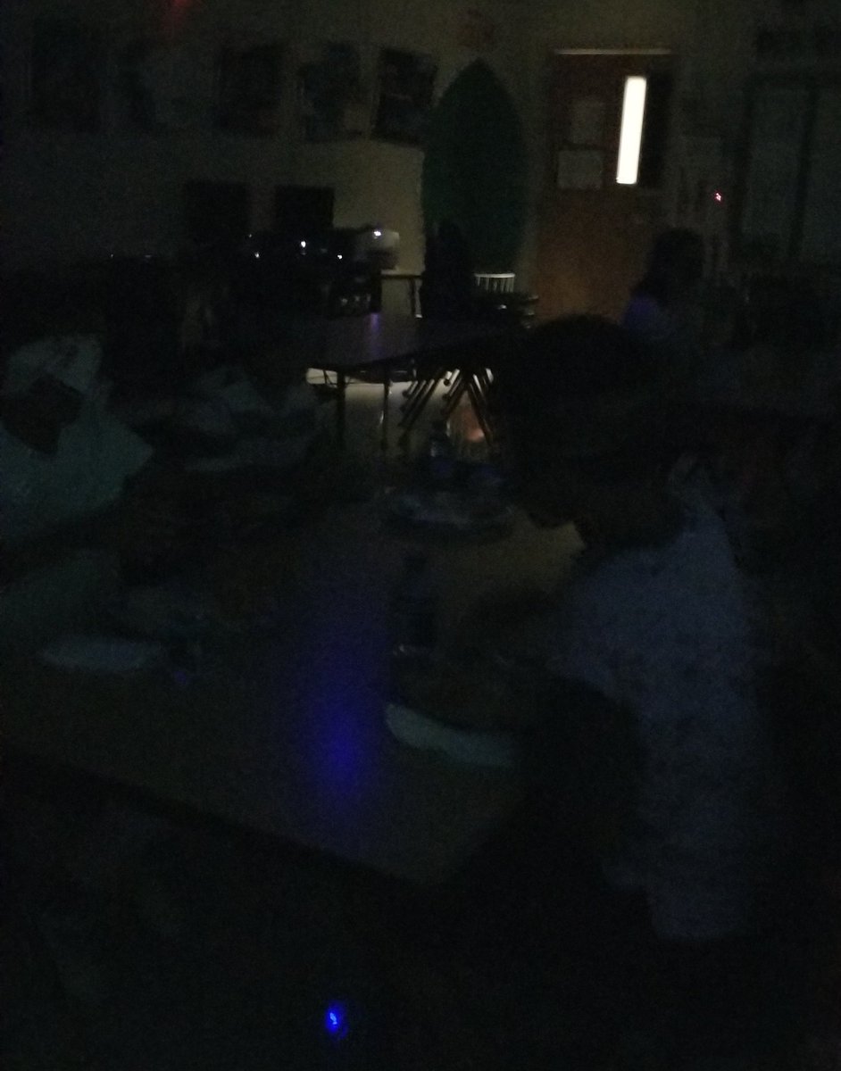 ShawTarget's tweet image. Empathy is one of the most important parts of the Engineering Design Thinking Process. Murdock 5th grade Target students experience first hand the challenges that blind people have, as they eat their snacks in the dark. #lovetothinkhere #ignite @CobbAlp