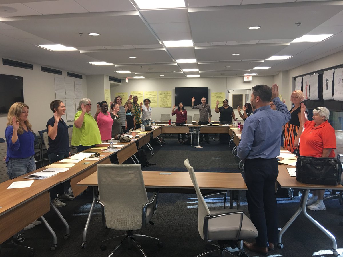 maestropina's tweet image. The new @EdAustin_TX executive board being swore in by @louismalfaro  #solidarty #TexasAFT #TSTA