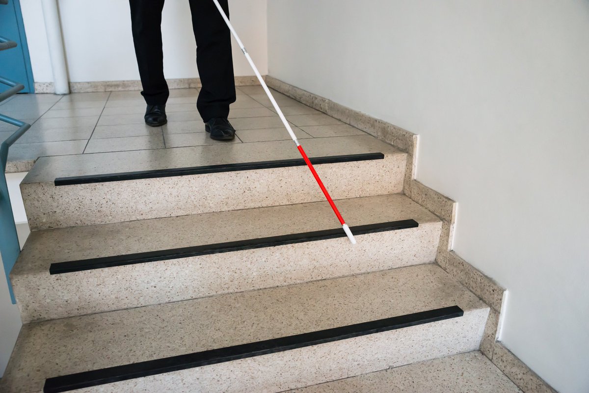 farreaching's tweet photo. Accessibility focus: How to design so blind users are not left out of VR https://t.co/Wn2CFvMLOZ https://t.co/UOHnnUxydQ