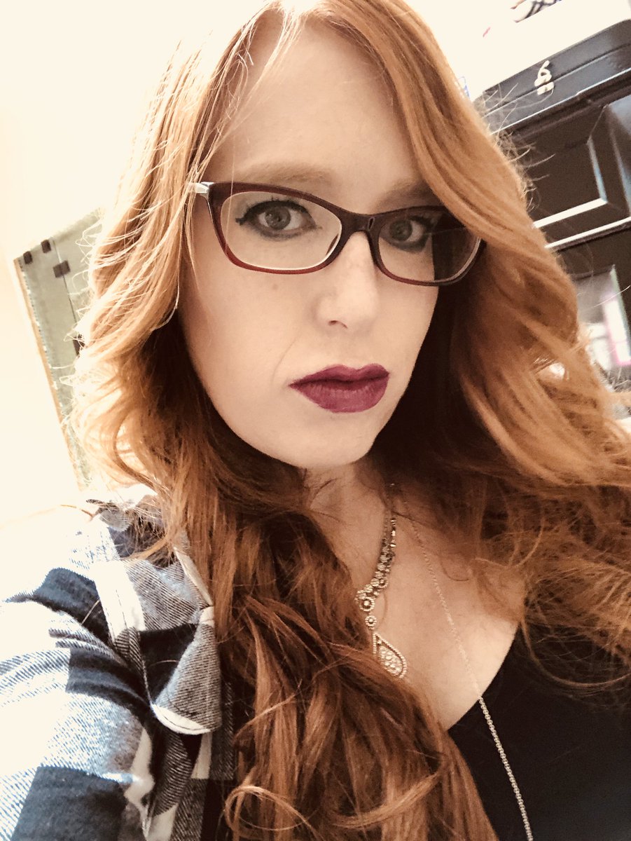 RedHopeLLC's tweet image. More NEW ITEMS!!!!!! Buffalo Plaid, Marci Tank, Hoody’s,
Sarah Swing Dresses, Lillee Dresses... and yeah first 100 people to comment on FB get a #FREE Red Hope shirt! Whaaaaa?! Yup! #ChronicPainWarrior #Chronicillness #redhope #bathroomselfie #dontcare 👉🏻facebook.com/redhopeclothing