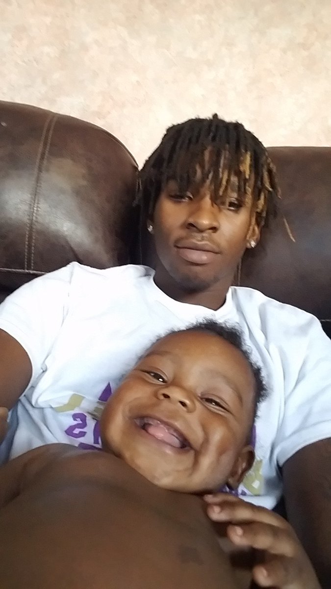 Almighty_Jones1's tweet photo. Real quick, I just wanted yall to see how God blessed me w/ the cutest son ever 😂😎🖤. Carry on w/ yall day now. https://t.co/hqQDCVcS8a