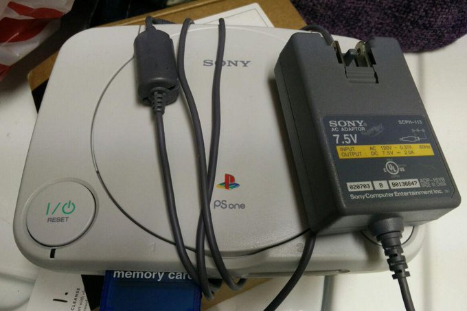 My mom just dug this up along with my DDR mat 😂 https://t.co/WLW8XfmBgK