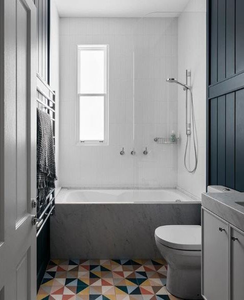 BatheAustralia's tweet photo. Small bathroom inspiration featuring our #Kaldewei DynaSet 1500mm bath with Multifiller and #Hansgrohe Raindance shower set 😍  REPOST: @arentpykestudio Photography: @felix_forest 
#bathroom #bathroominspiration #bathroomrenovation #interiordesign #bathe https://t.co/eqVpNrFIXI