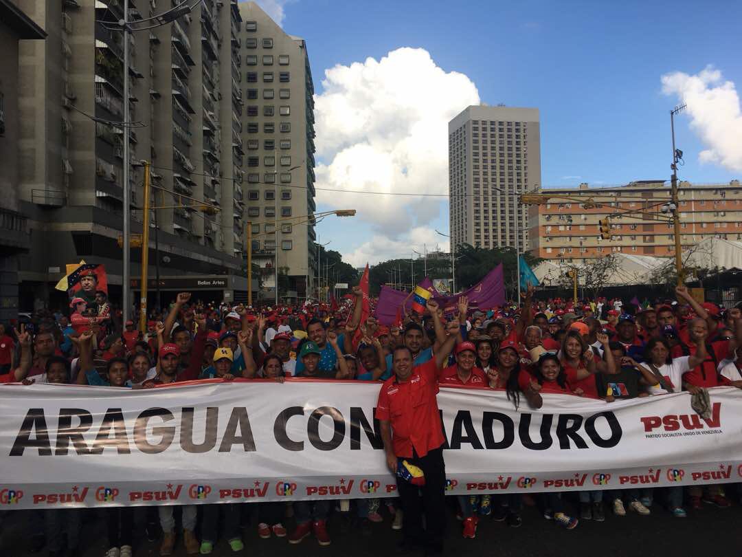 RMarcoTorres's tweet photo. Nuestra lucha es por la verdad y la justicia, por el bienestar de nuestro pueblo y la soberanía de la Patria. Por eso siempre nos encontrarán en las calles #ChavismoALaCallePorLaPaz https://t.co/f9gd4NGSjP
