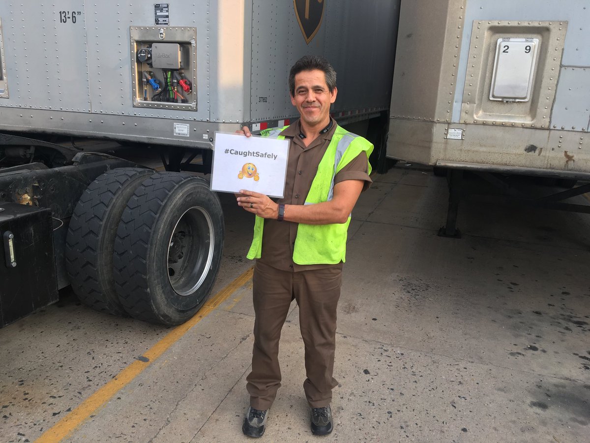 ⁦@DesertMTUPSers⁩ #caughtsafely.  Carlos Bonilla demonstrating proper coupling awareness!