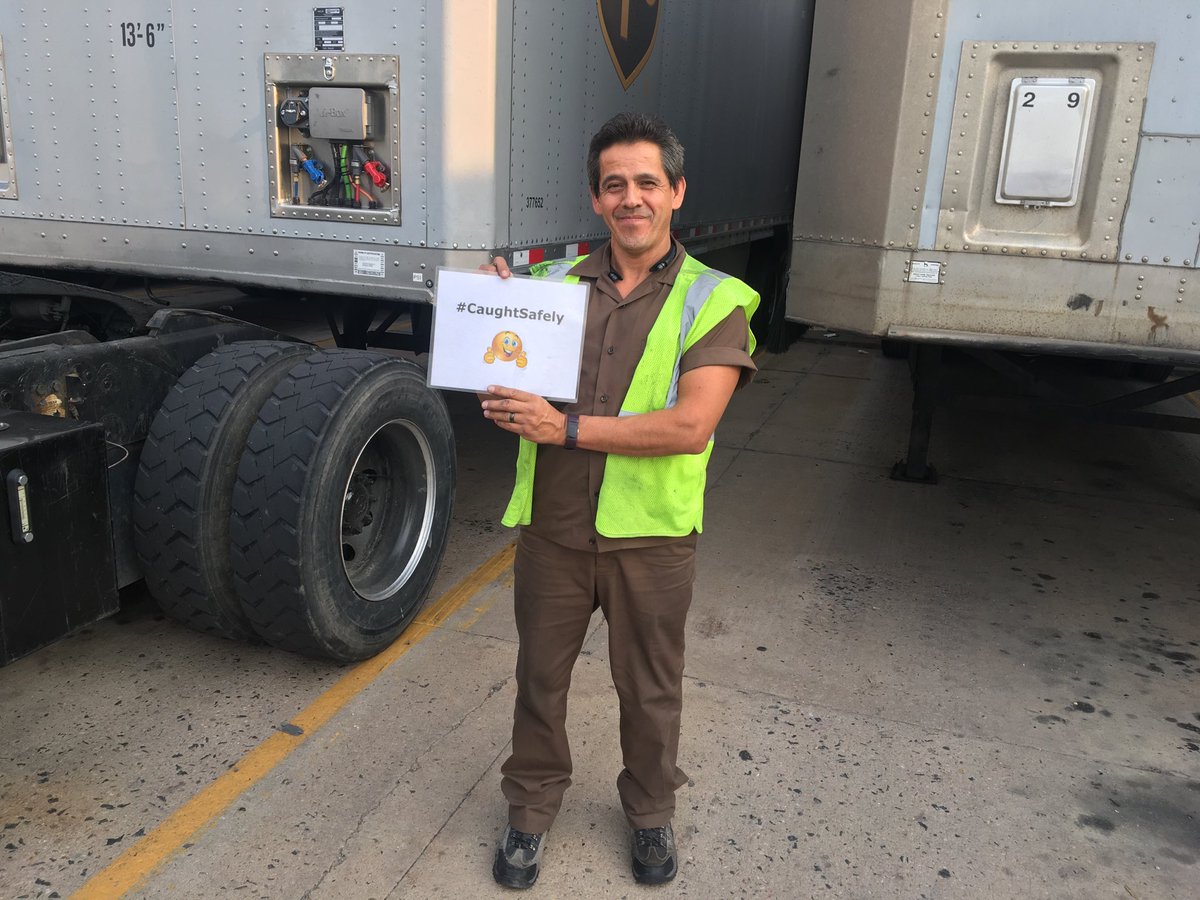 ⁦@DesertMTUPSers⁩ #caughtsafely. Carlos Bonilla demonstrating proper coupling awareness!