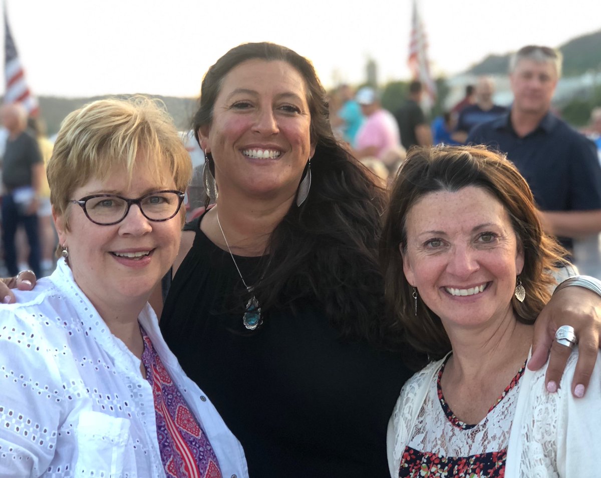 Angela46002001's tweet photo. One highlight of my summer was going to a teaching conference in Cincinnati with two of my amazing colleagues and friends!  Time well spent professionally and personally! @SraMoulton @LisaCar55328081 #NWCS1819 #IFLT18 https://t.co/e3d5md8OAK