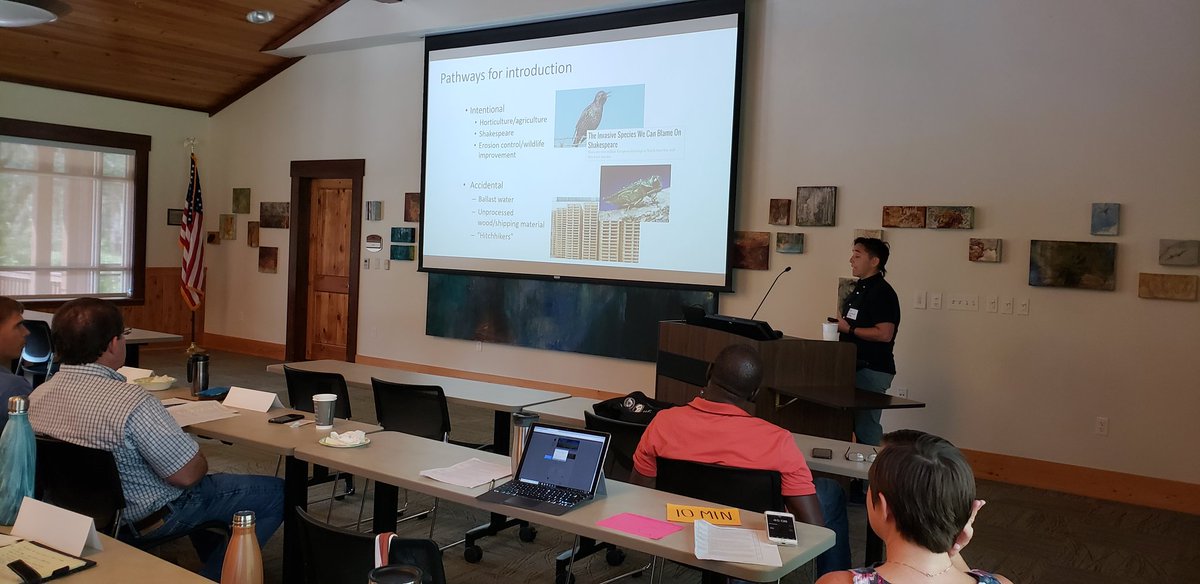 ProForestUF's tweet photo. An afternoon full of information on #invasivespecies from risk analysis, feral swine and invasive aquatic plants to information on #CISMAs, #FISP and the new @UF_IFAS Invasive Species Council. @IFASassessment https://t.co/Lqi0rHOgKO