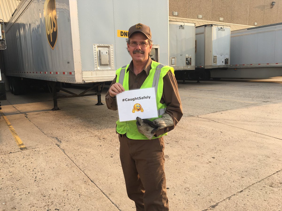 ⁦@DesertMTUPSers⁩ #caughtsafely  Rex Erickson demonstrating proper coupling awareness!
