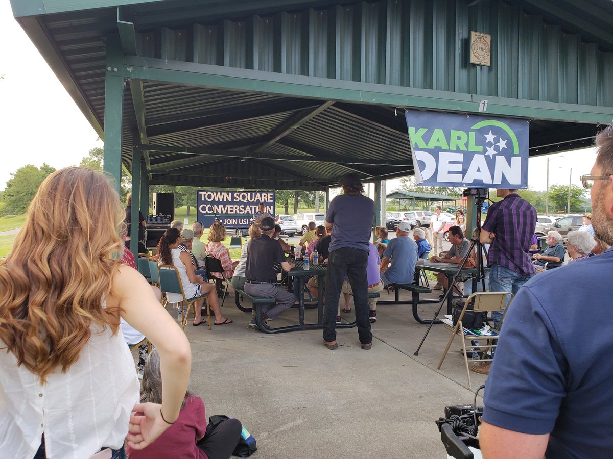 sumnerdems's tweet image. @KarlFDean started his #TownSquareConversation tour today in Gallatin. We know KD is #SumnerStrong