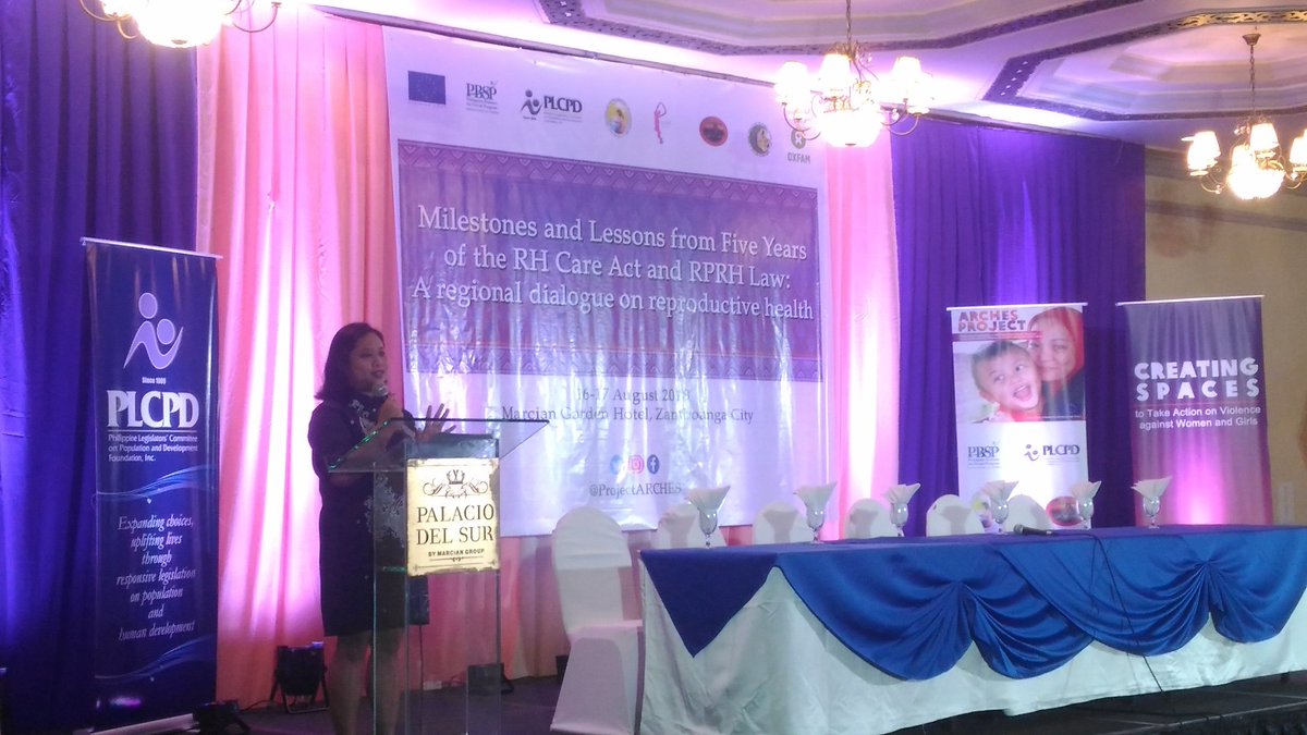 PLCPD1989's tweet photo. Ms. Au Quilala, PLCPD Project Manager, shares that this dialogue is the 1st Regional Dialogue conducted for ARCHES and Creating Spaces projects aiming to improve RH services in the country and to reduce violence against women and girls. #implementRH #endchildmarriage @oxfamph https://t.co/8S4F7lQlym