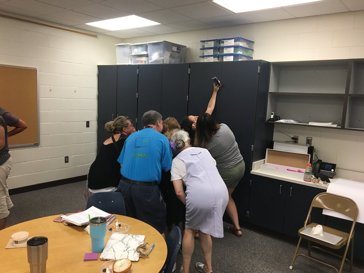 MeganFlohr's tweet photo. Our staff meeting rocked today with all voices in the room, from teachers, to paras, to lunch ladies, to our custodian, secretary, and health assistant...our Eagle Family started the year strong!  So much laughter and fun to get our school year started out right!  #thevikelife https://t.co/RW4qE1tKlW