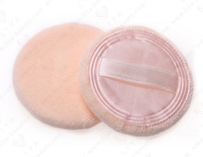 LiyaBeautyKits's tweet image. Cosmetic puff for sale. @MavisMakeupkits  #makeuppuff  #COSMETICS #makeupartist  #makeup #beautyblender  Powder Puff