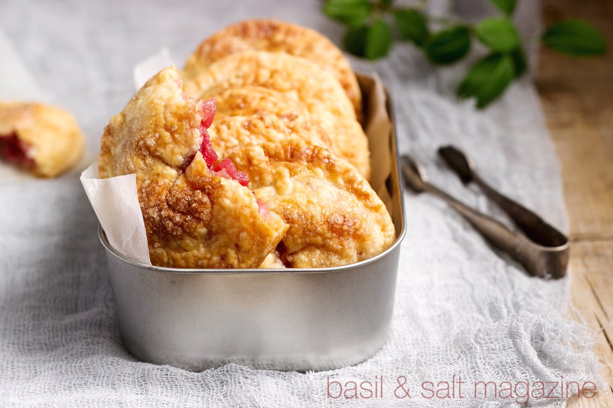 These tasty little apple & currant handpies are the perfect grab-n-go dessert your end of summer barbecue needs. September issue! Basilandsalt.com/subscribe #handpies #basilandsalt #apple #currants #gourmet #backyardcooking #gourmetlife #inspired #applepie
