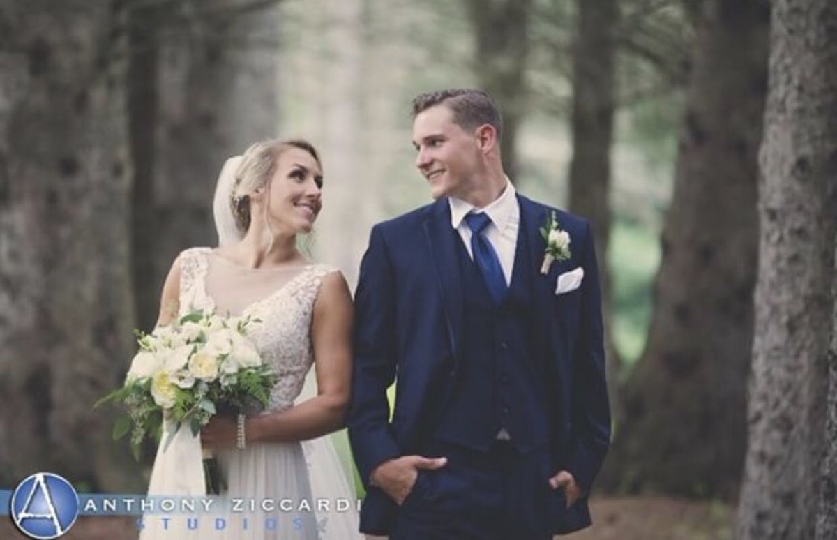 NJWedding.com tweet media